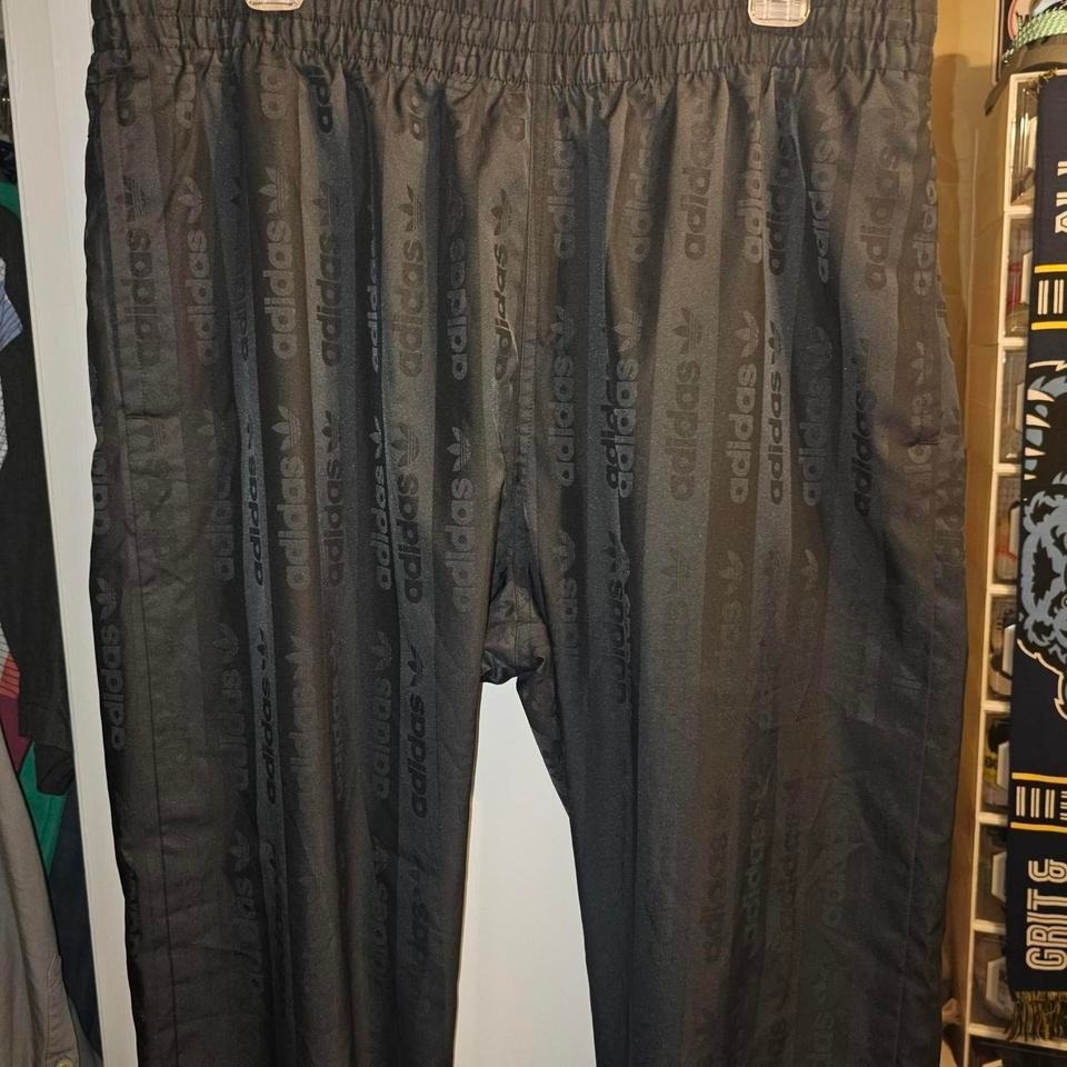 Adidas Nylon Joggers Mens Xl Black Monogram Lined Zipper Pockets Excellent